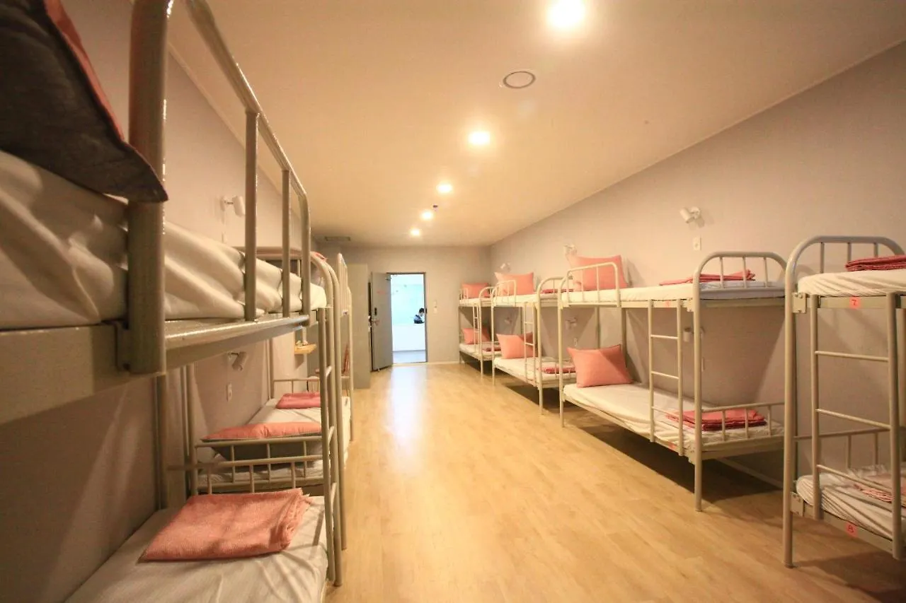The Blue Guesthouse Busan 2*,